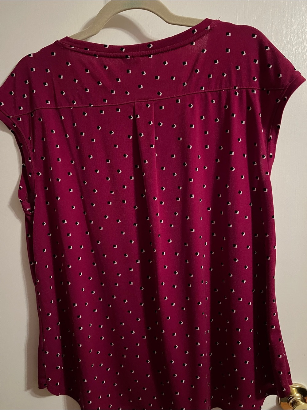 Elle Magenta Dot-Print Sleeveless Camisole - Picture 4 of 7